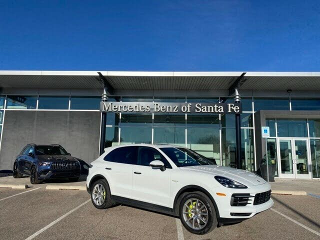 File:Porsche Cayenne Coupé Turbo S E-Hybrid at IAA 2019 IMG 0254