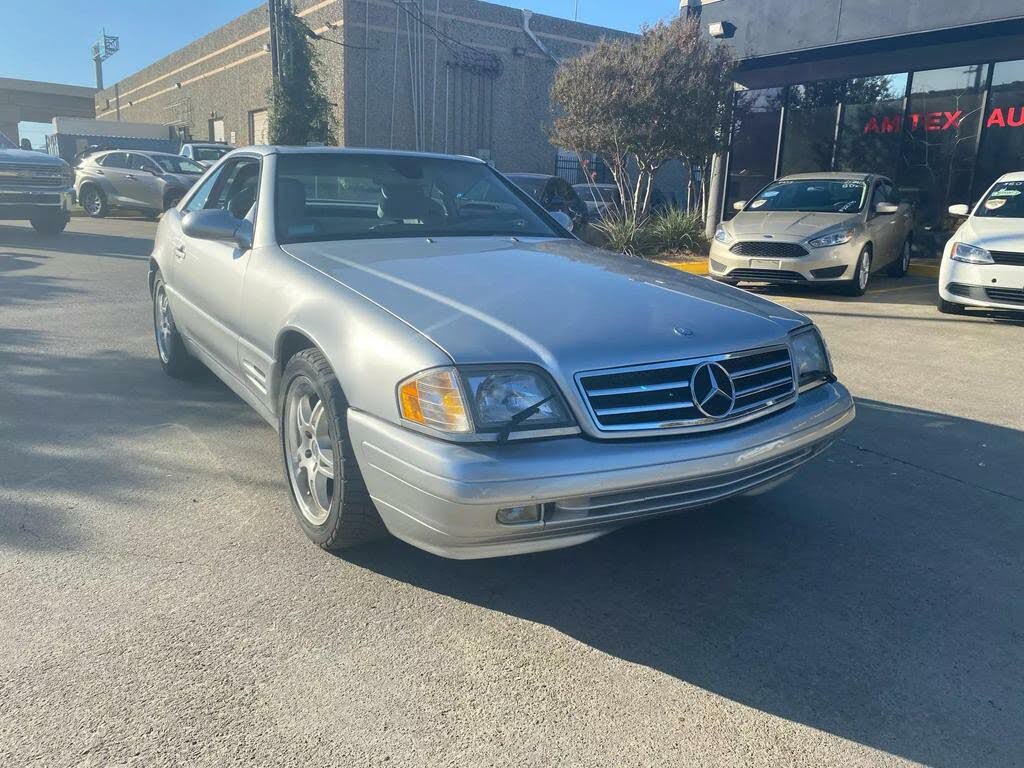 https://static.cargurus.com/images/forsale/2023/11/07/00/39/1999_mercedes-benz_sl-class-pic-661104101447764842-1024x768.jpeg