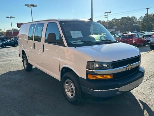 2022 Chevrolet Express Cargo 2500 RWD