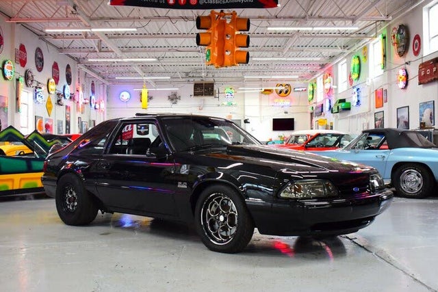 1992 Ford Mustang LX 5.0 Hatchback RWD