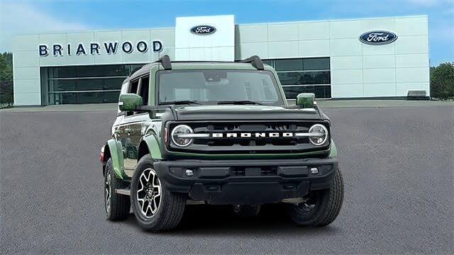 2022 Ford Bronco Outer Banks 4-Door 4WD