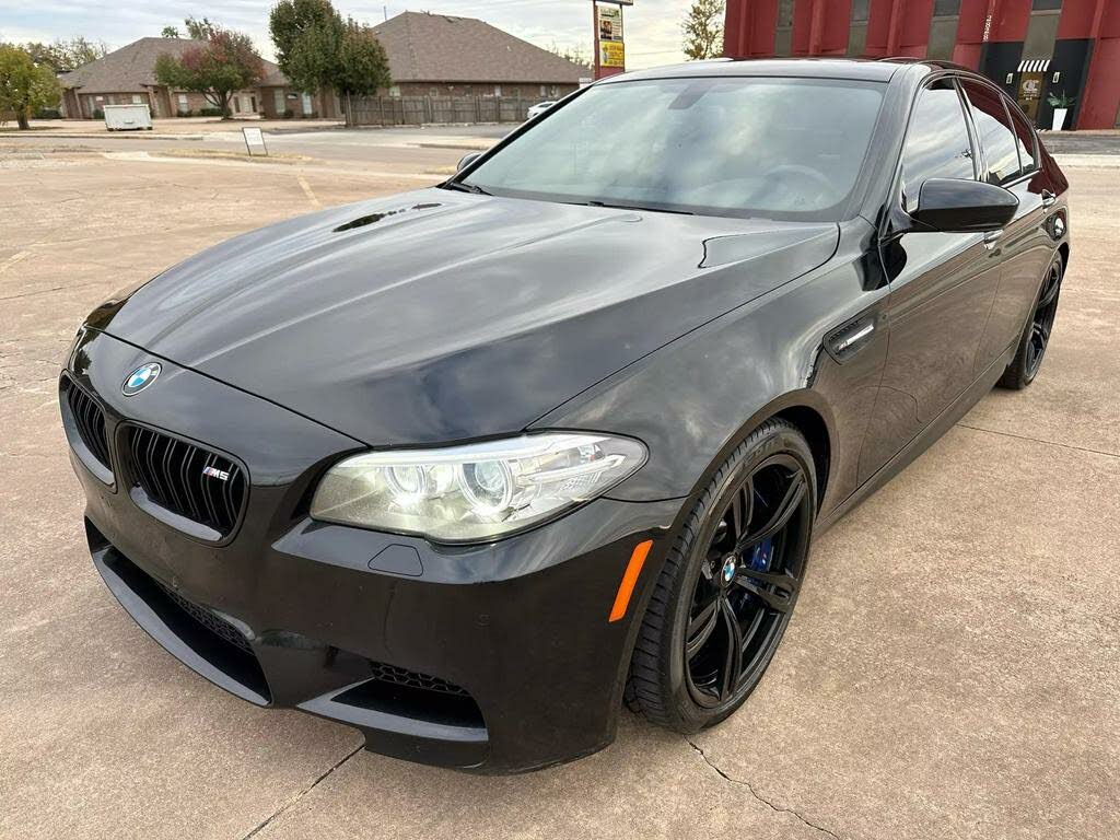 2015 BMW M5 Competiion with a Six-Speed Manual on BaT