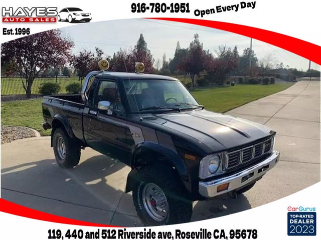 1981 Toyota Pickup 2 Dr Deluxe 4WD Standard Cab SB