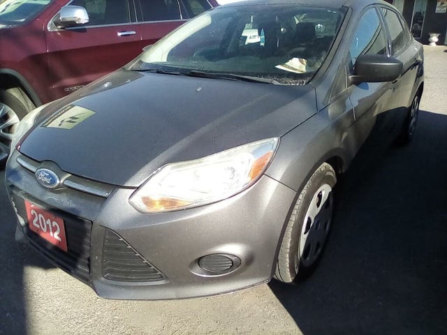 Ford Focus S 2012