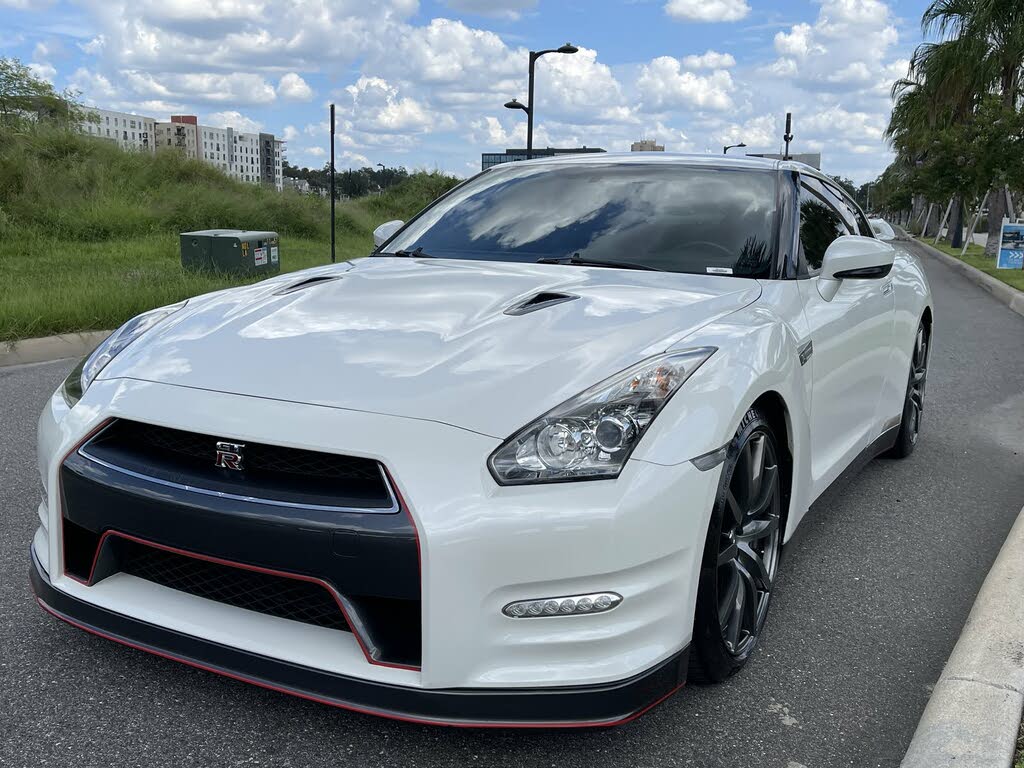 2015 Nissan GT-R Price, Value, Ratings & Reviews