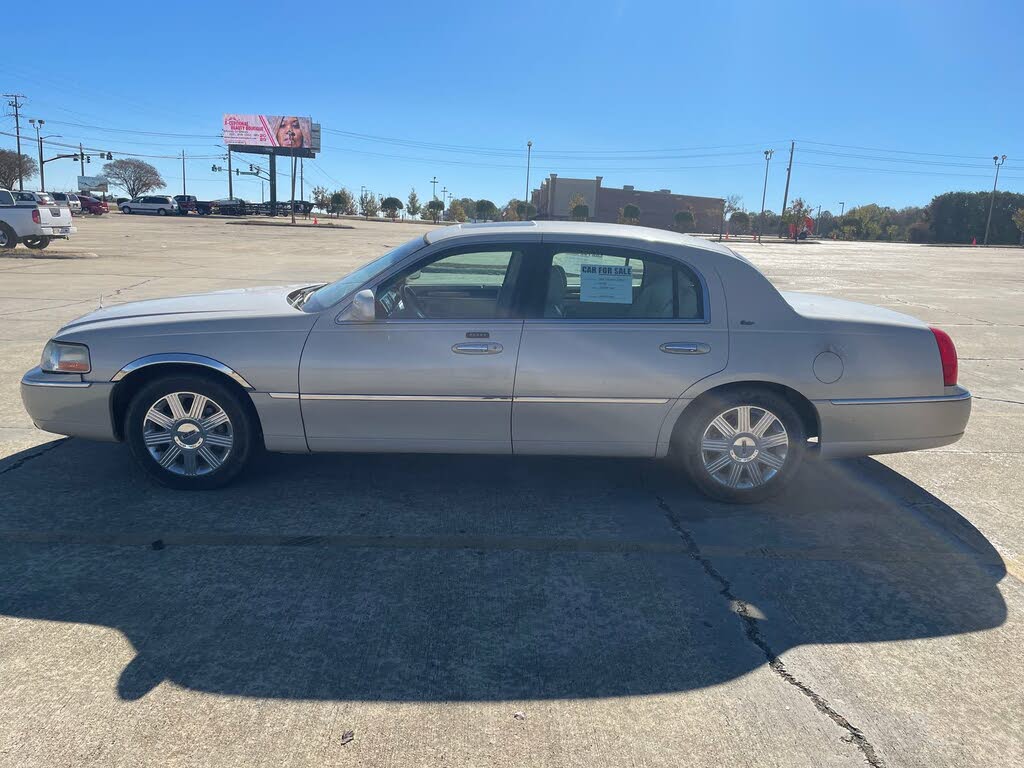 Used 2003 Lincoln Town Car Cartier for Sale with Photos CarGurus