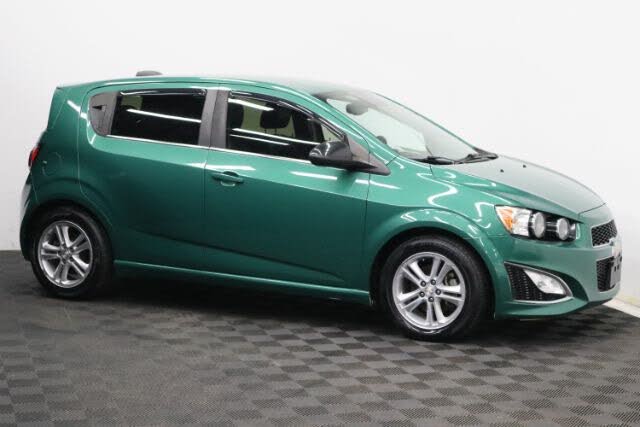 Used Chevrolet Sonic 1LT Hatchback FWD for Sale (with Photos) - CarGurus