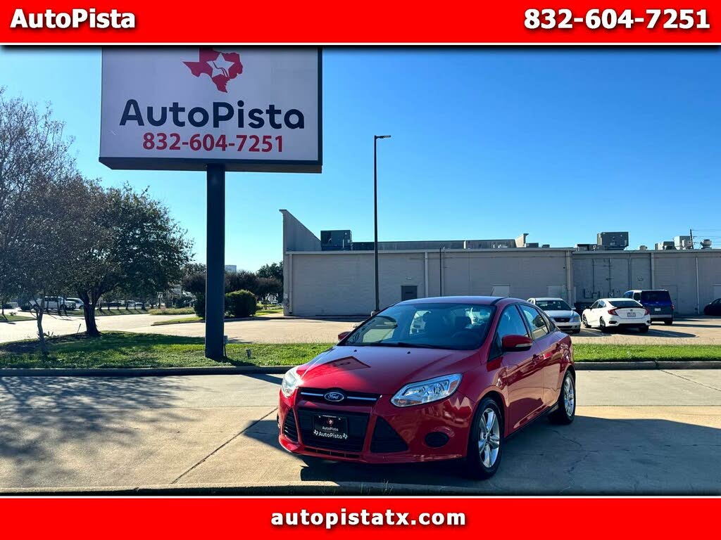 Used 2017 Ford Focus SE Sedan 4D Prices