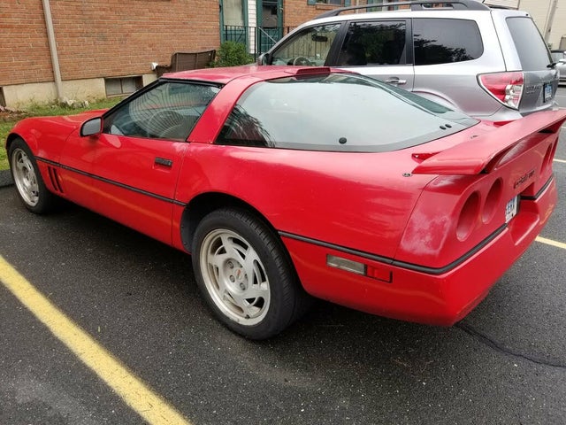 1990 Chevrolet Corvette Coupe RWD