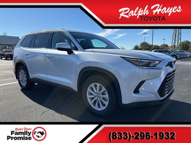New 2024 Toyota Grand Highlander XLE 5 in Cleveland Heights