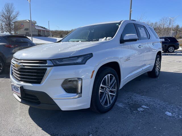 New 2023 Chevrolet Traverse High Country SUV in Plant City