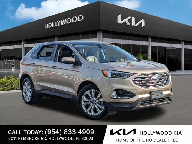 https://static.cargurus.com/images/forsale/2023/11/29/14/34/2020_ford_edge-pic-7173850404718015244-1024x768.jpeg