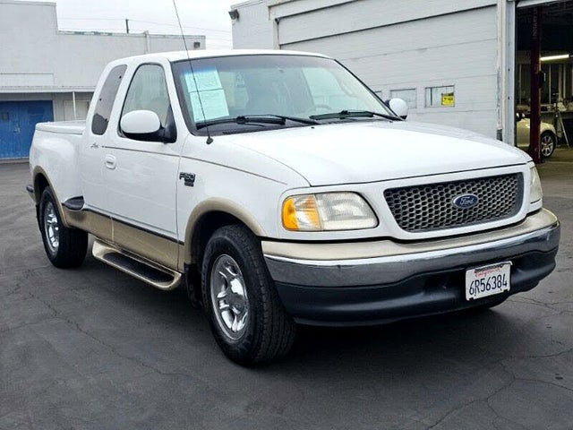 2000 Ford F-150 XL Extended Cab Stepside SB