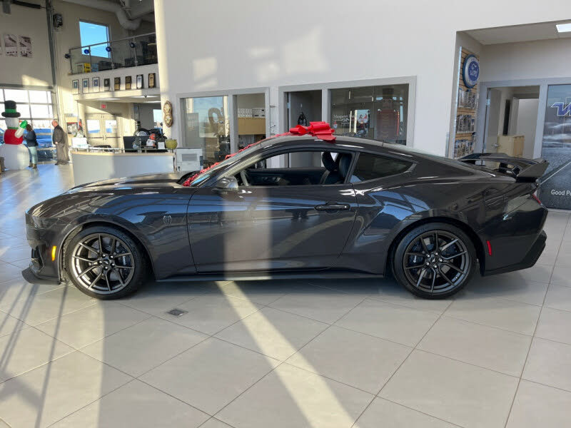 2024 Ford Mustang Dark Horse Fastback RWD