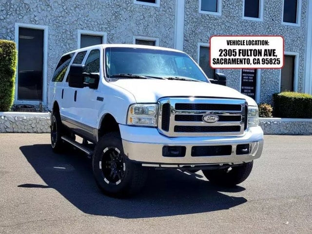 2004 Ford Excursion XLS 4WD