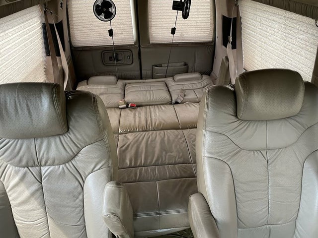 2000 GMC Savana G1500 Passenger Van