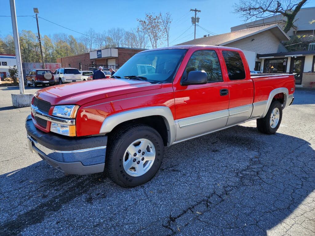 2005 Chevrolet Silverado 1500 Z71 Extended Cab LB 4WD