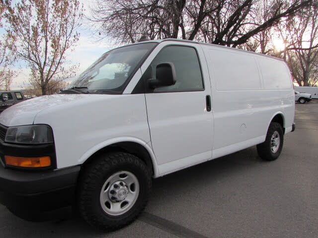 2018 chevy cheap van 2500