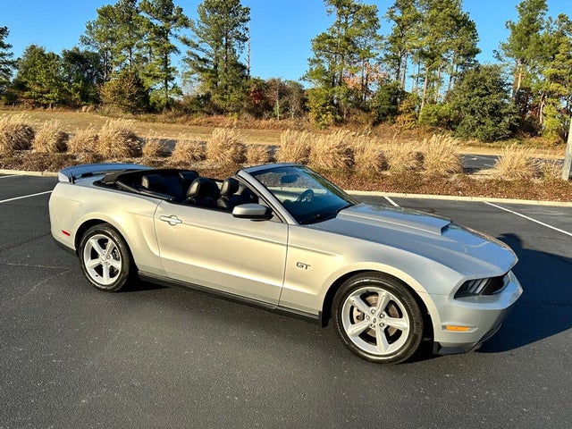 2010 Ford Mustang GT Convertible RWD