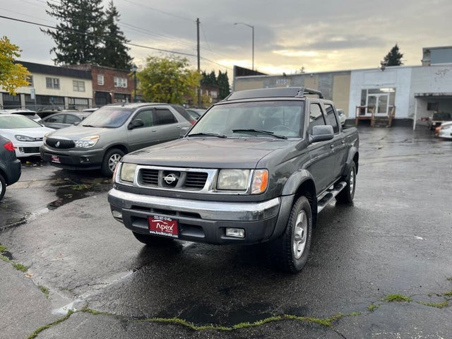 2000 Nissan Frontier 4 Dr XE 4WD Crew Cab SB