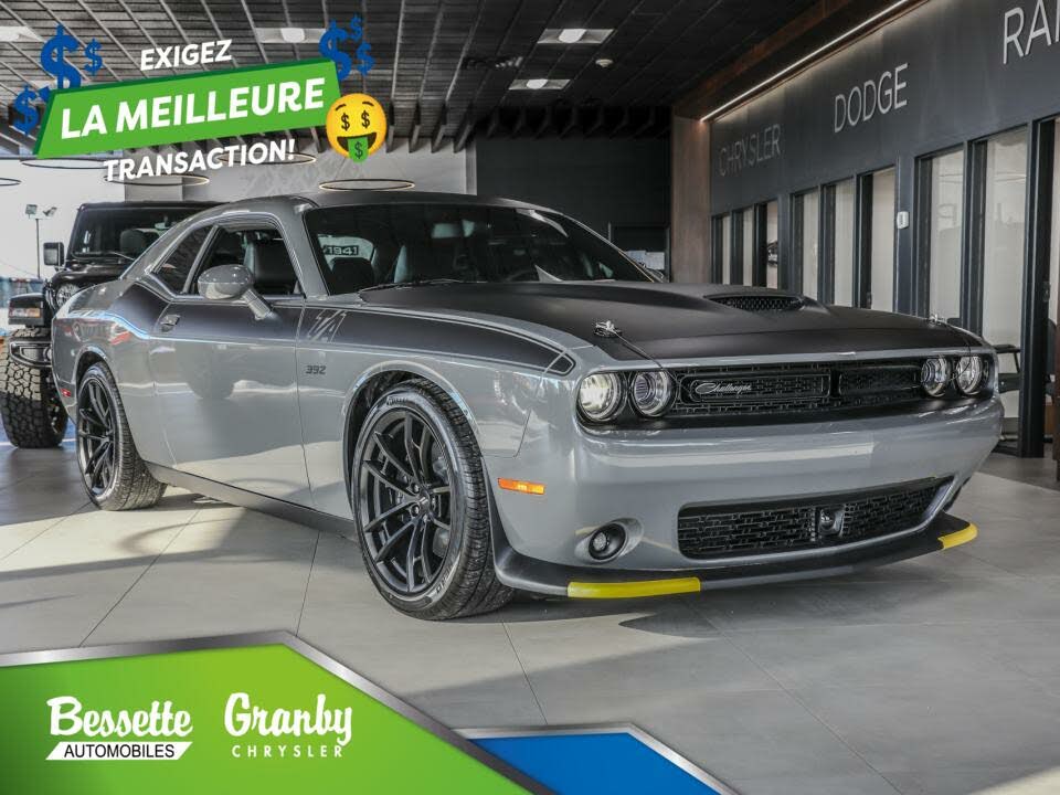 Dodge Challenger Bleu Jazz 2023