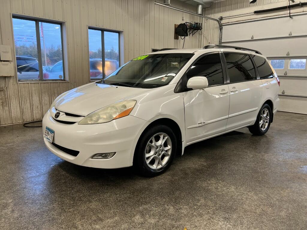 2015 Toyota Sienna LE 7 Passenger for sale - Saint Paul, MN - craigslist