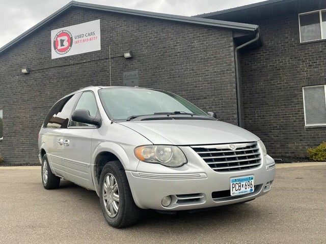 2007 Chrysler Town & Country Limited LWB FWD