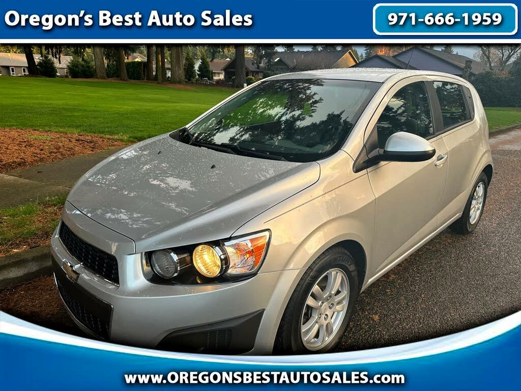 Used Chevrolet Sonic 2LT Hatchback FWD for Sale (with Photos) - CarGurus