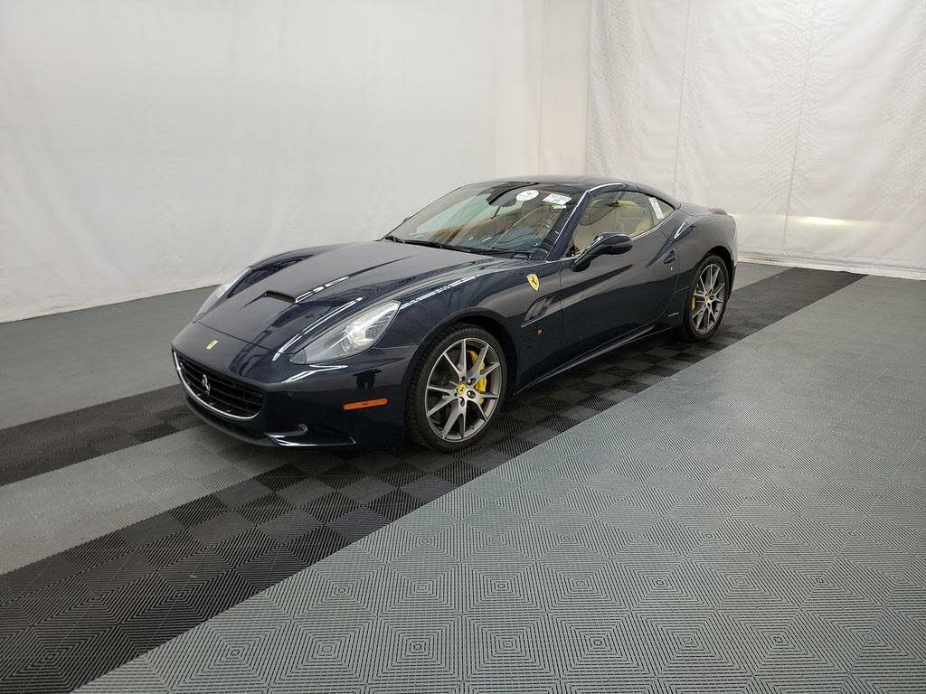 Used 2014 Ferrari California Roadster for Sale in Philadelphia PA