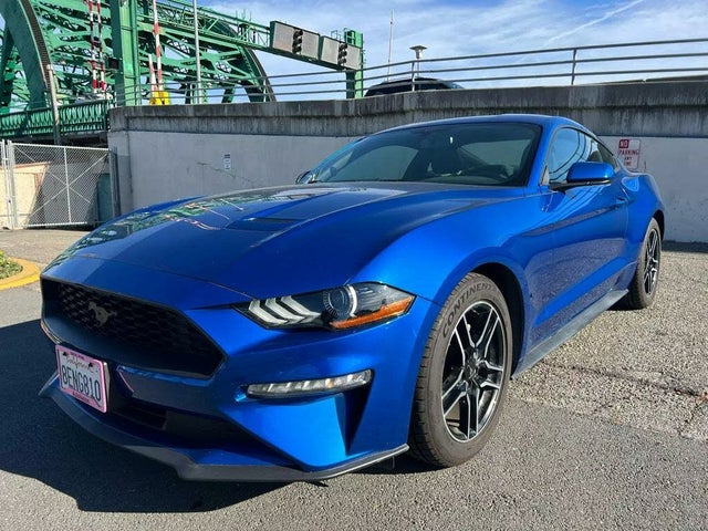 2018 Ford Mustang EcoBoost Premium Coupe RWD