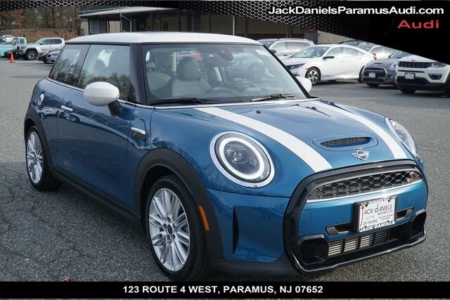 Used 2023 MINI Cooper S 2-Door Hatchback FWD for Sale in New York, NY -  CarGurus