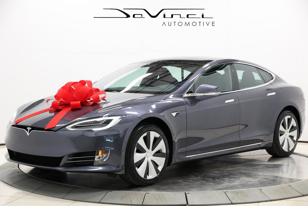 Tesla model s shop 4 wheel drive