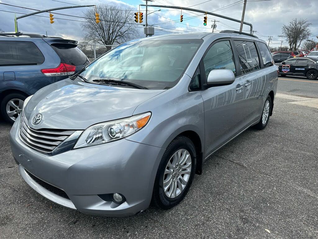 2016 toyota clearance sienna limited