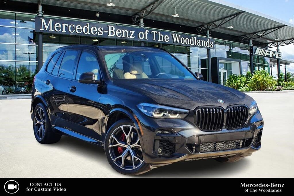 Experience the 2022 BMW X5 in Houston Today!