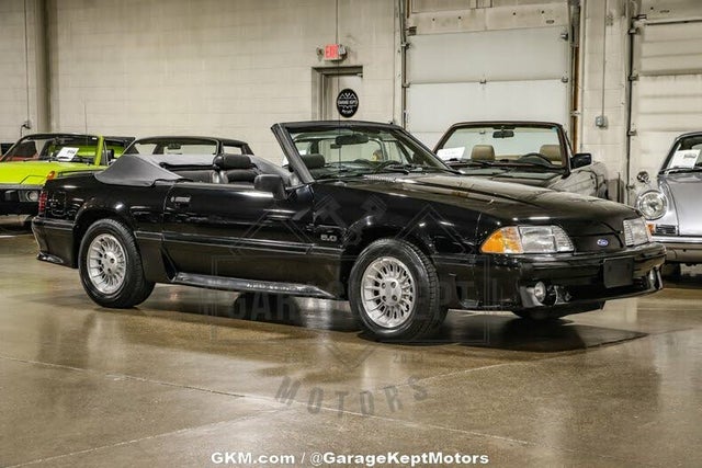 1990 Ford Mustang GT Convertible RWD