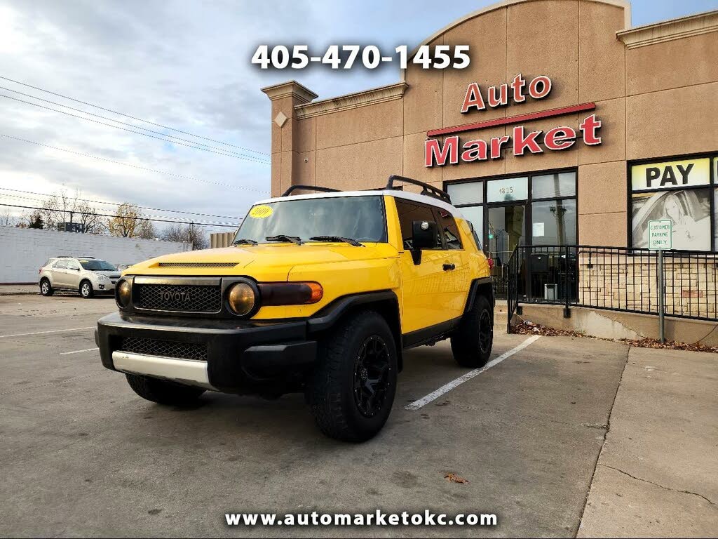 2009 Toyota FJ Cruiser 2WD