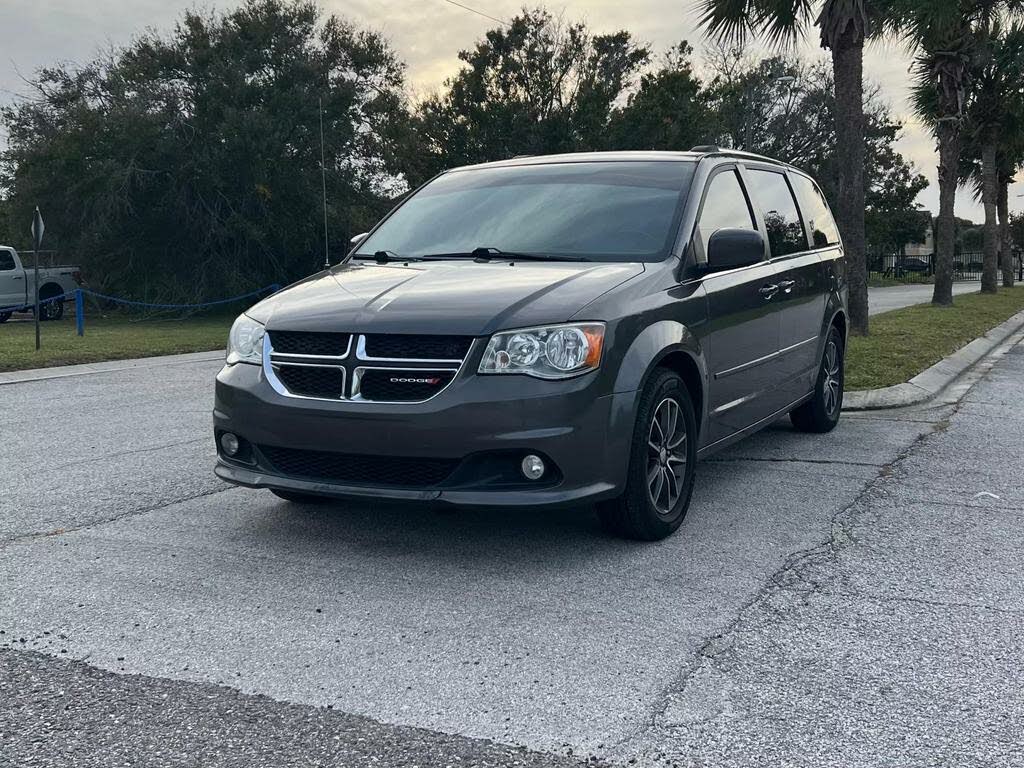 Used Minivans for Sale in Orlando, FL - CarGurus