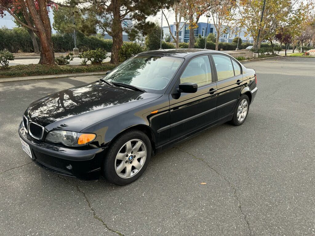 Used 2003 BMW 3 Series 325i Sedan RWD for Sale in Sacramento, CA