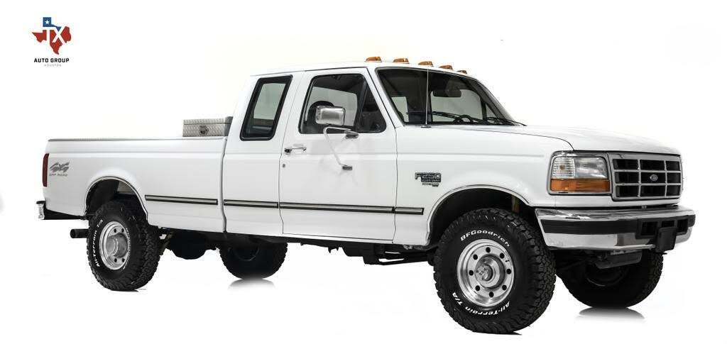 levantado 2023 f250 blanco