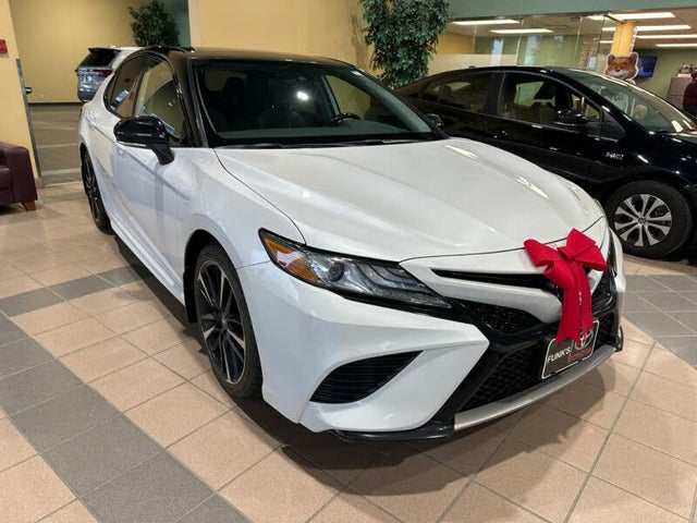 Toyota Camry XSE FWD 2019