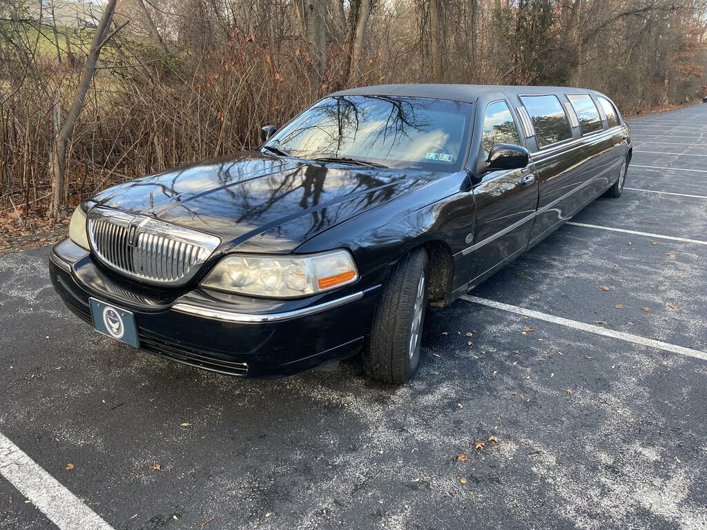 Used 1993 Lincoln Town Car Cartier for Sale in Scranton PA CarGurus