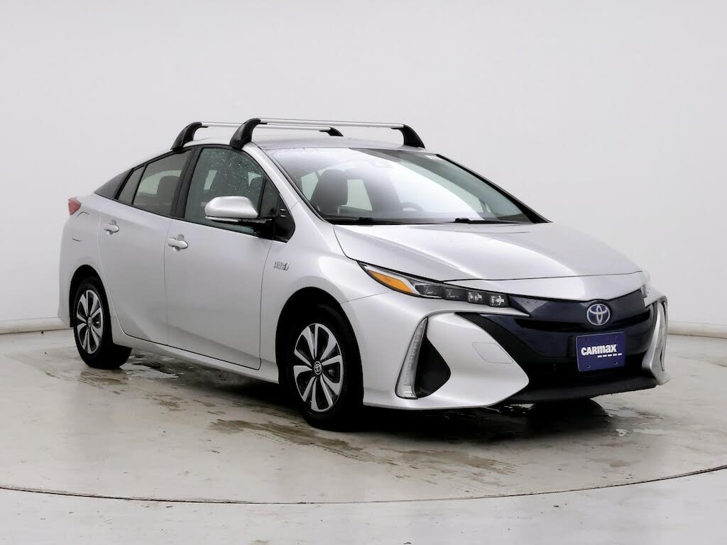 Used 2017 Toyota Prius Prime for Sale in Minnesota with Photos