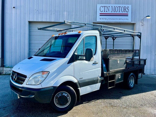 2012 Mercedes-Benz Sprinter Cab Chassis 3500 144 DRW RWD