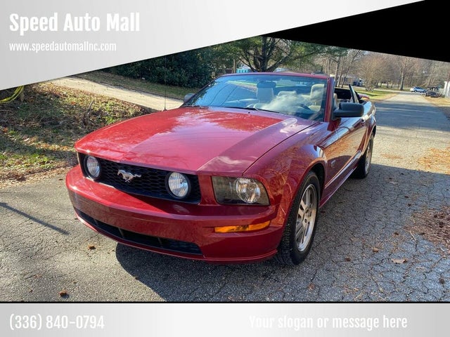 2005 Ford Mustang GT Deluxe Convertible RWD
