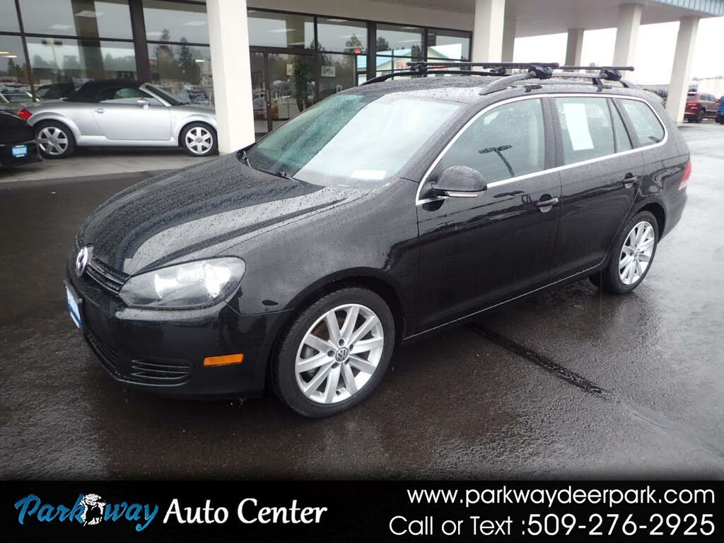 2012 Volkswagen Jetta SportWagen SE FWD with Sunroof