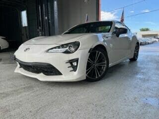 2018 Toyota GR86 GT RWD with Black Color Pack