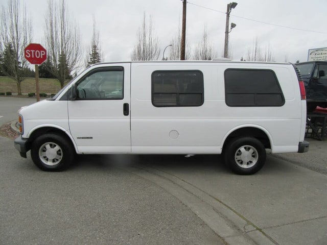 1999 GMC Savana G1500 Passenger Van