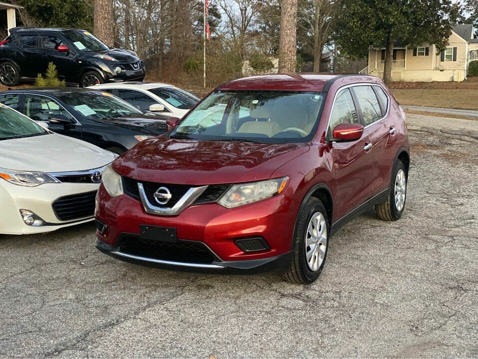 https://static.cargurus.com/images/forsale/2024/01/01/18/21/2015_nissan_rogue-pic-3025992981967116791-1024x768.jpeg