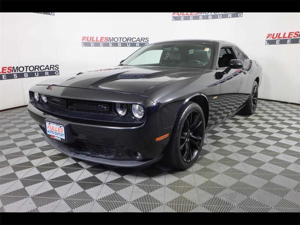 Dodge Challenger R/T Scat Pack Widebody - Auto Outlet : Auto Outlet