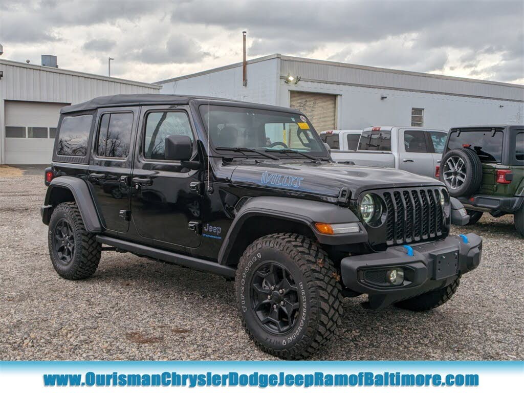 https://static.cargurus.com/images/forsale/2024/01/05/04/39/2023_jeep_wrangler_4xe-pic-5306462401859397640-1024x768.jpeg